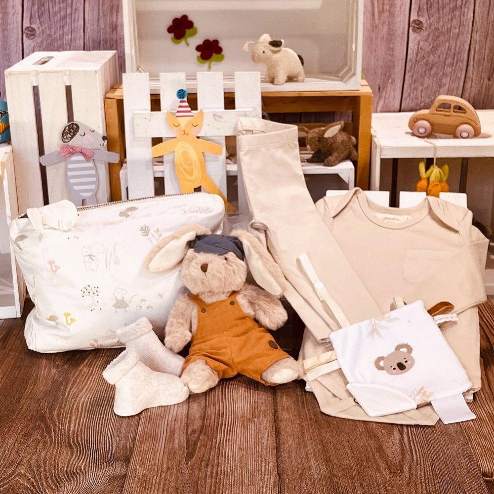 Ensemble cadeau bébé avec produits de qualité biologique