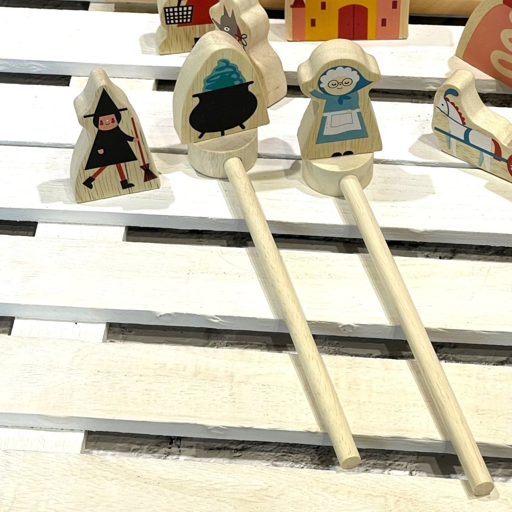 théatre de table en bois...