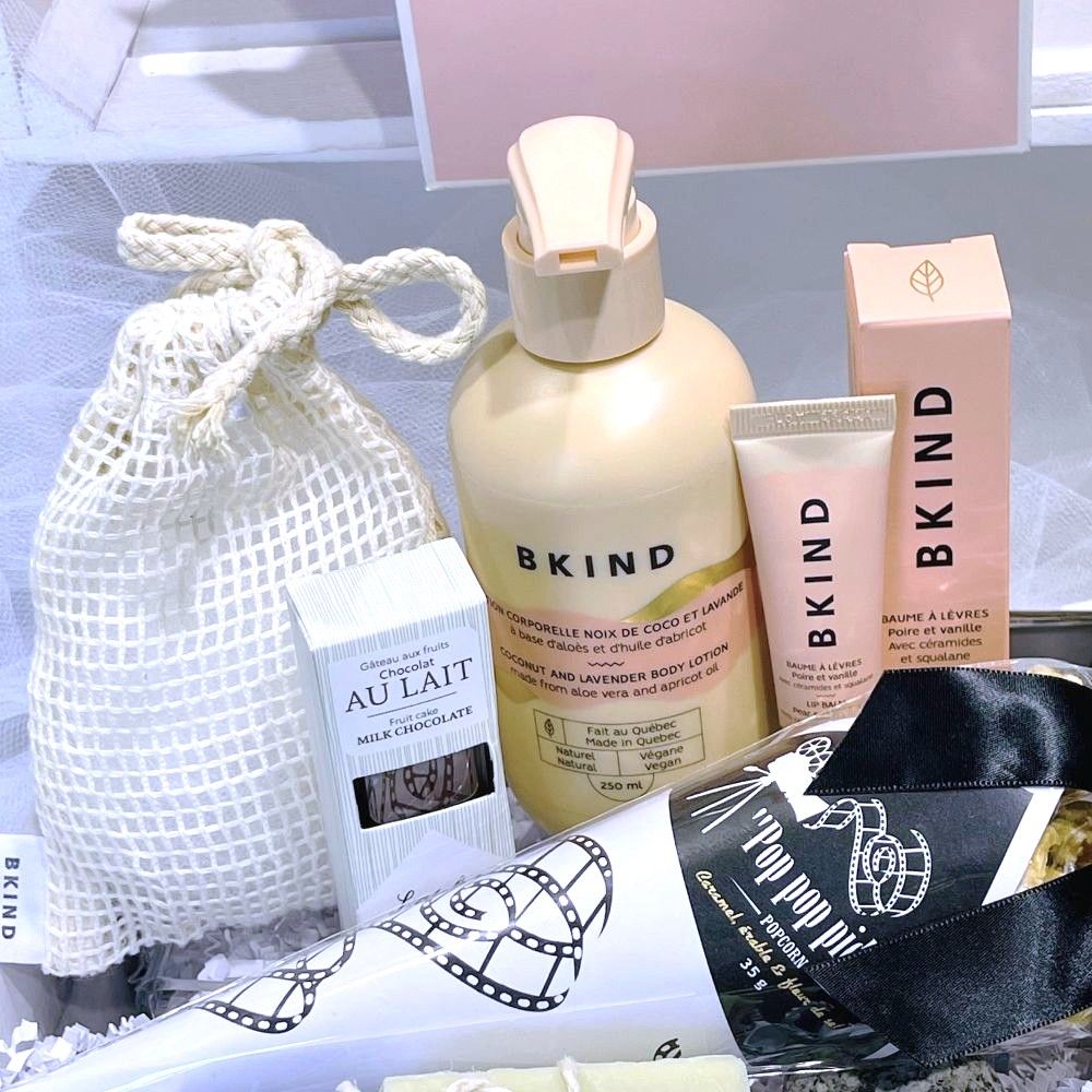 panier cadeaux pour elle,lotion pour le corps,baume à levres,popcorn,chocolat,Dolce Cadeaux