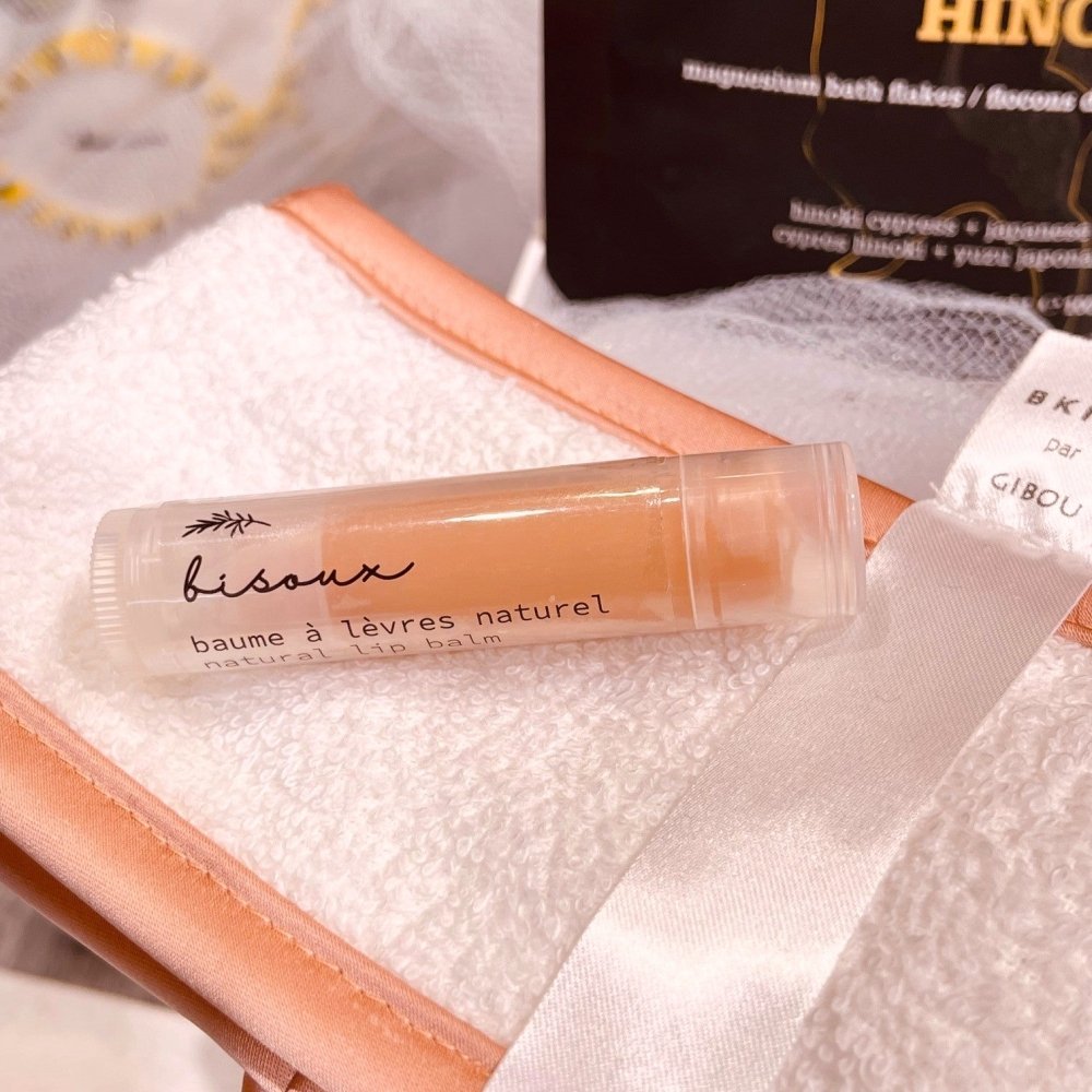 pamper gift box for her....